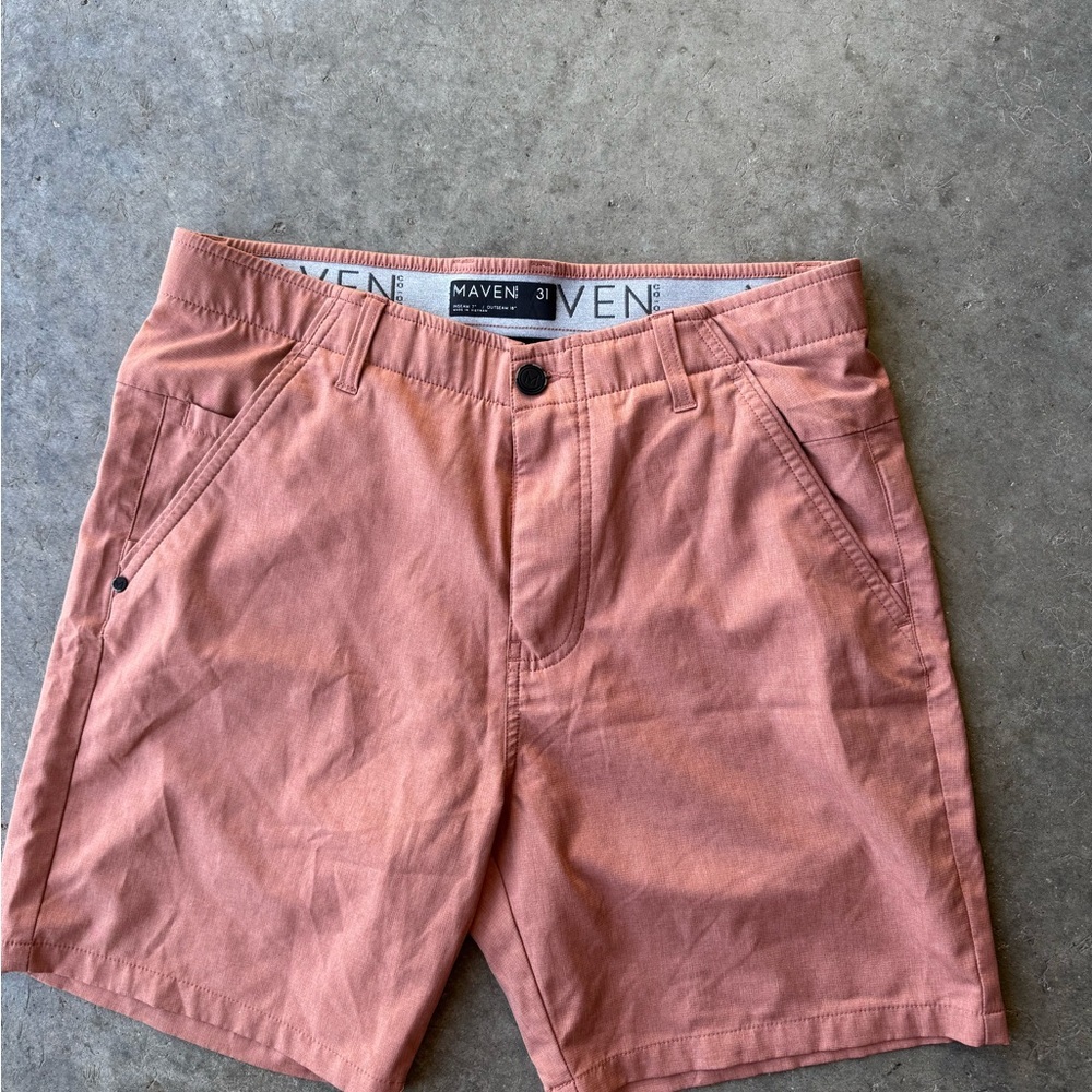 Men's Maven Shorts size 31